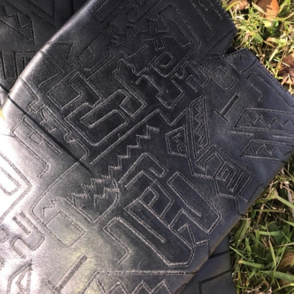 CHICO'S Black leather boots - Picture 2 of 6